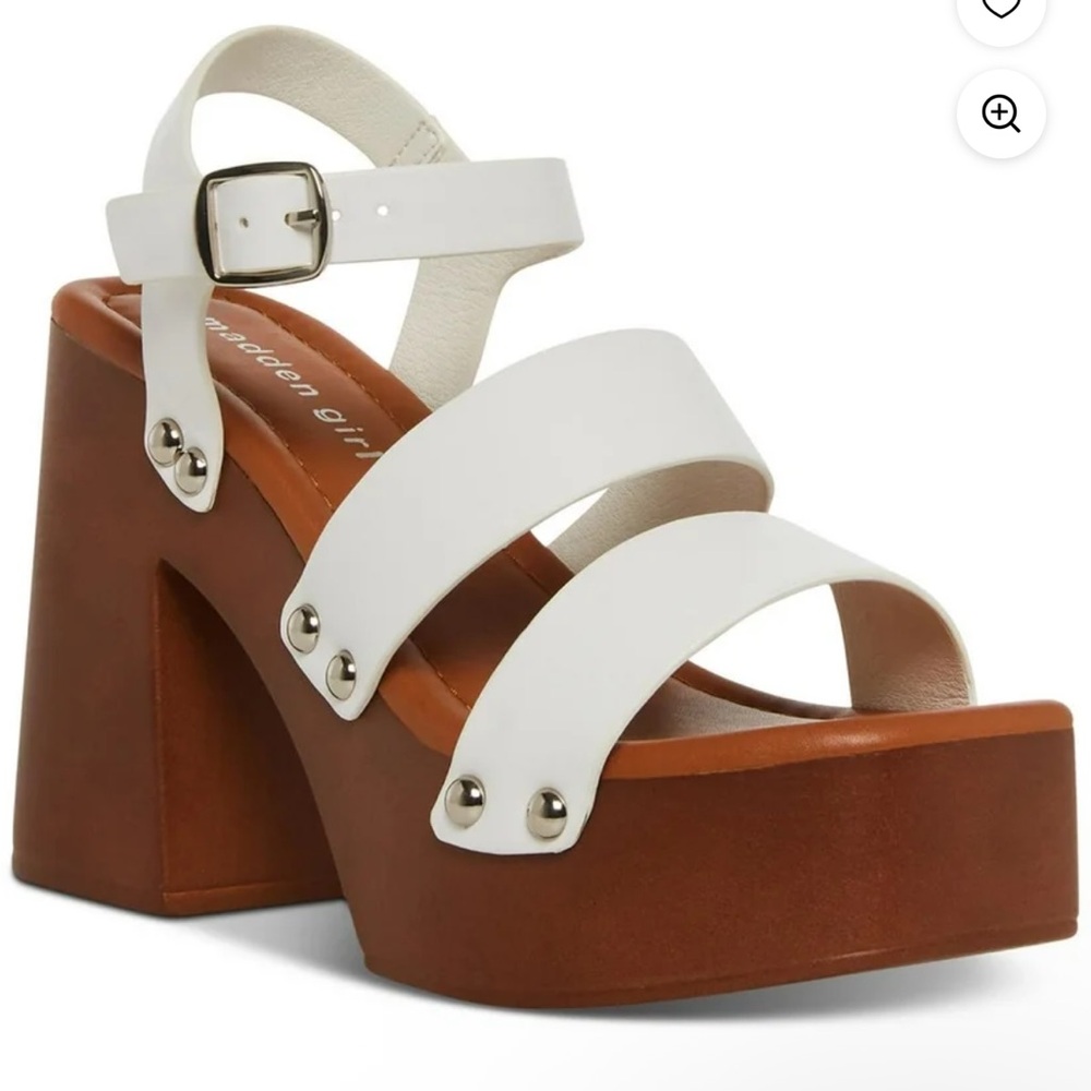 NIB Madden Girl Womens Greenvil Faux Leather Studded Platform Sandals